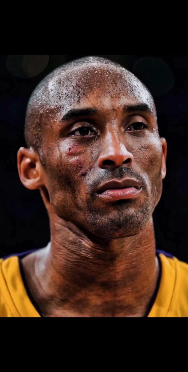 巴黎人报：普拉蒂尼起诉FIFA前高层，指控其发表对自己的指责（巴黎人报：普拉蒂尼起诉FIFA前高层，称其曾公开指责自己）