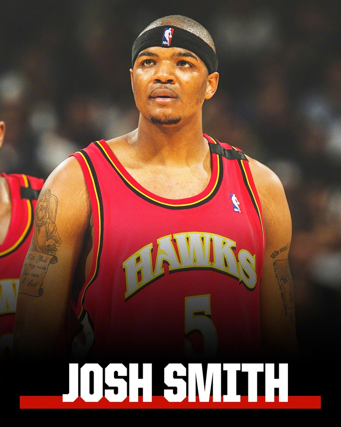 记者：申花今天下午飞赴天津，于汉超、戴伟浚等人随队出征（记者：申花今日下午启程赴津，于汉超、戴伟浚等随队出征）